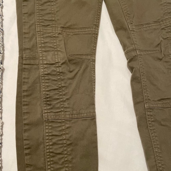 J Crew Olive Pants - Picture 2 of 5